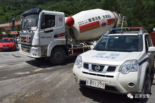五年级汽车限载多少人(五年级汽车限载多少人，安全出行的常识与规范)