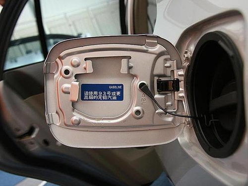 汽车原车锁有用吗多少钱(汽车原车锁的作用与价格探讨)