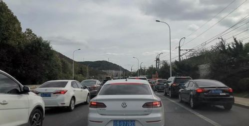一般汽车每秒跑多少米远(汽车行驶速度与距离，探究一般汽车每秒跑多少米远)