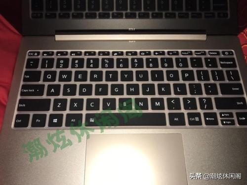 华为电脑怎么隐藏键盘(华为电脑隐藏键盘的方法详解)