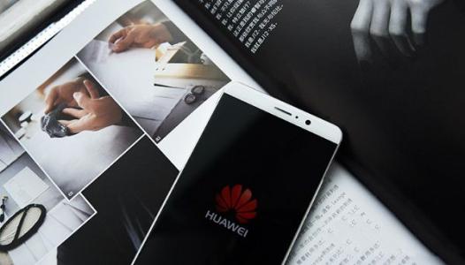 手机黑白怎么调华为